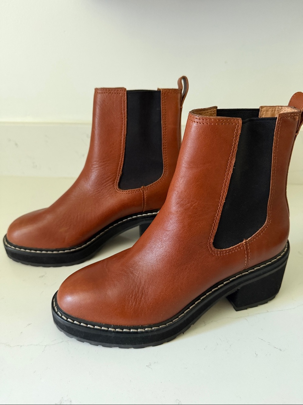 Madewell The Carina Platform Chelsea Boots for Women Leather size 5.5